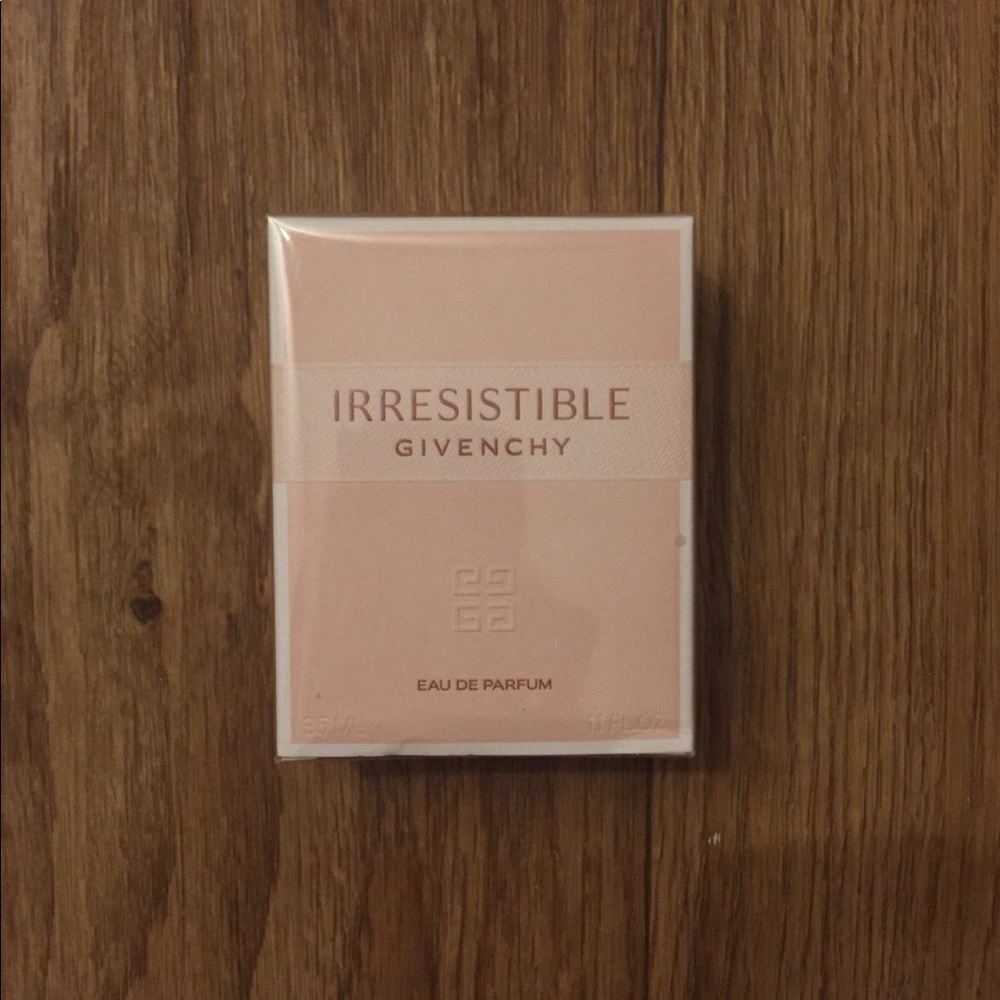 Givenchy Irresistible Eau de Parfum